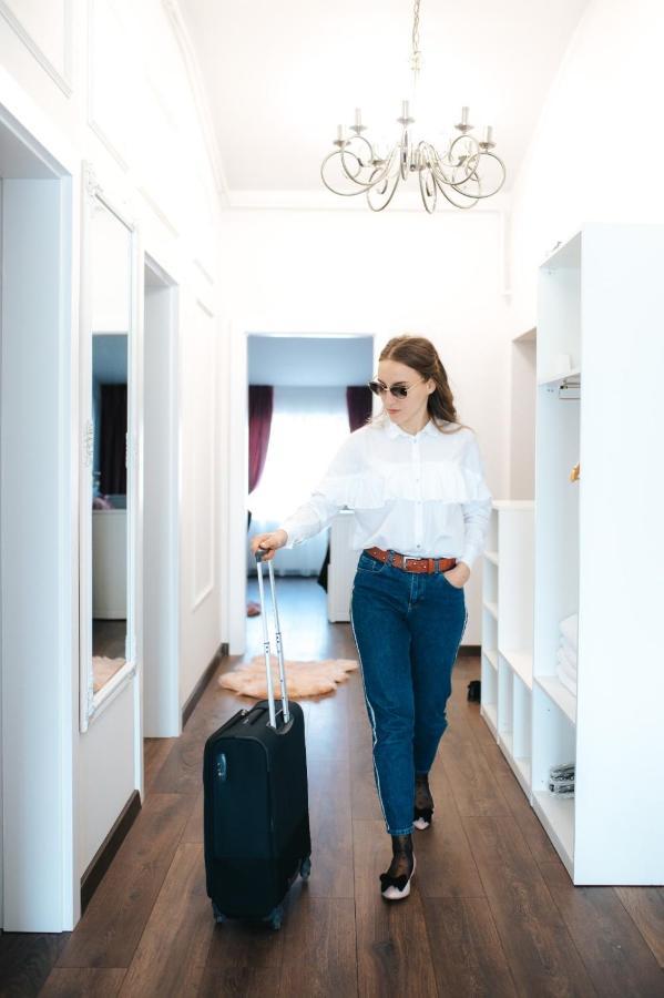 Penthouse Evianne Faleza Galaţi エクステリア 写真